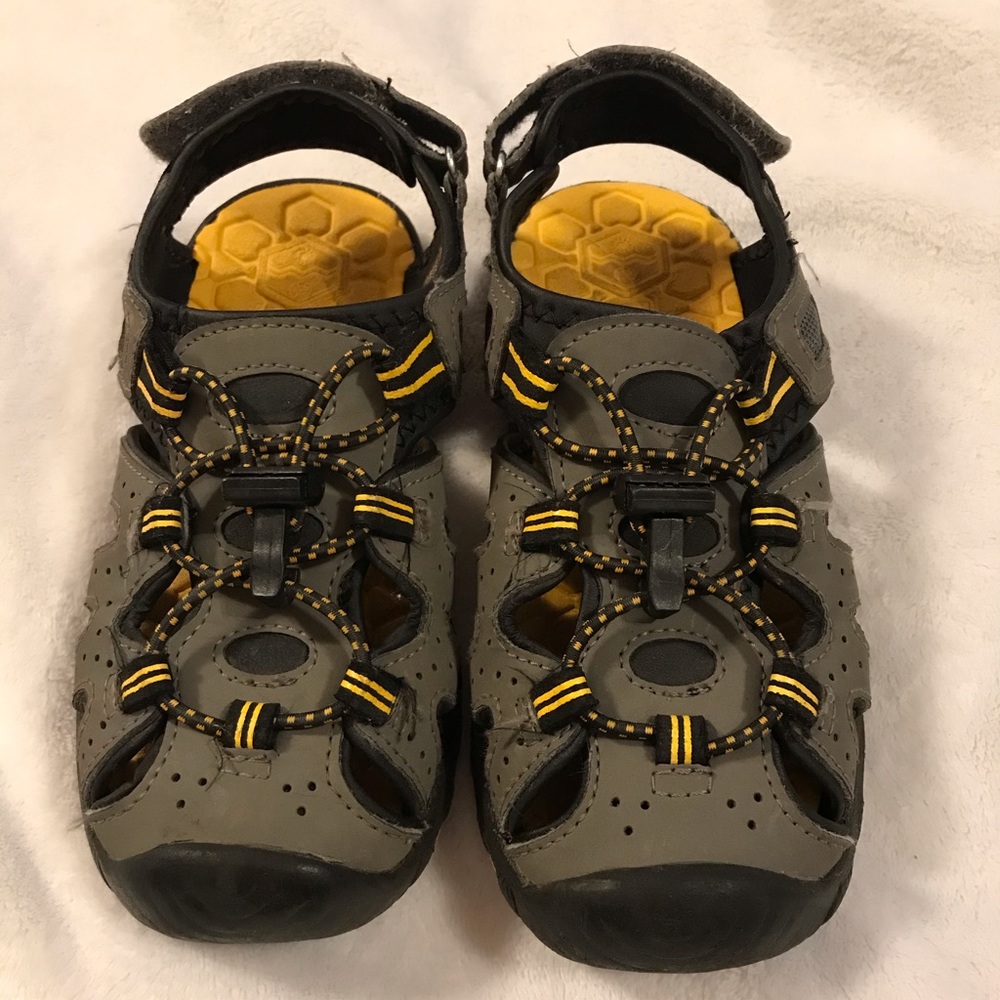 Boys size 13 sandals
